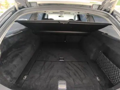 Mercedes-Benz E 220 2007 - 9900 EUR, 325000 km - AUTO.MOTO.pt - 325000km - foto 8 de 9