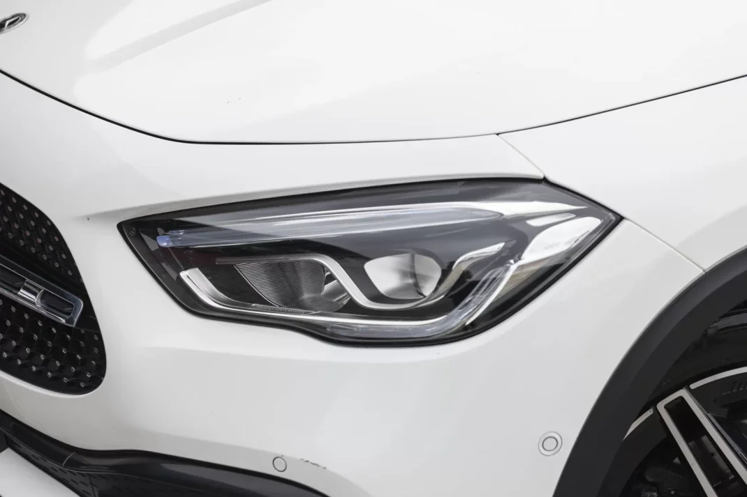 Mercedes-Benz GLA 180 2021 - 41900 EUR, 54000 km - AUTO.MOTO.pt - 54000km - foto 6 de 29