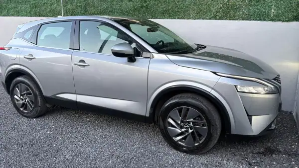 Nissan Qashqai 2022 - 18500 EUR, 69800 km - AUTO.MOTO.pt - 69800km - foto 8 de 12