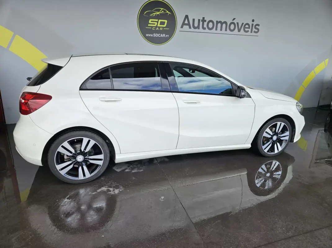 Mercedes-Benz A 180 2017 - 16250 EUR, 160000 km - 160000km - foto 3 de 9