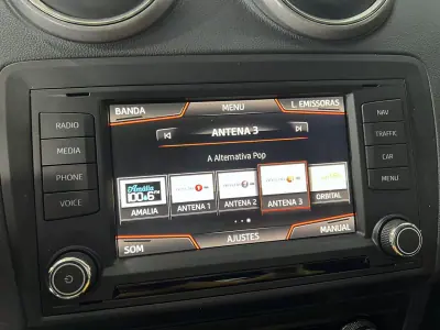 SEAT Ibiza 2016 - 10900 EUR, 186942 km - AUTO.MOTO.pt - 186942km - foto 12 de 25