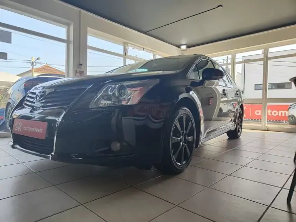 Toyota Avensis SW 2009 - 9950 EUR, 243525 km - AUTO.MOTO.pt - 243525km - foto 28 de 31