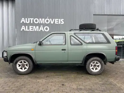Nissan Terrano 1990 - 7500 EUR, 356940 km - AUTO.MOTO.pt - 356940km - foto 4 de 15