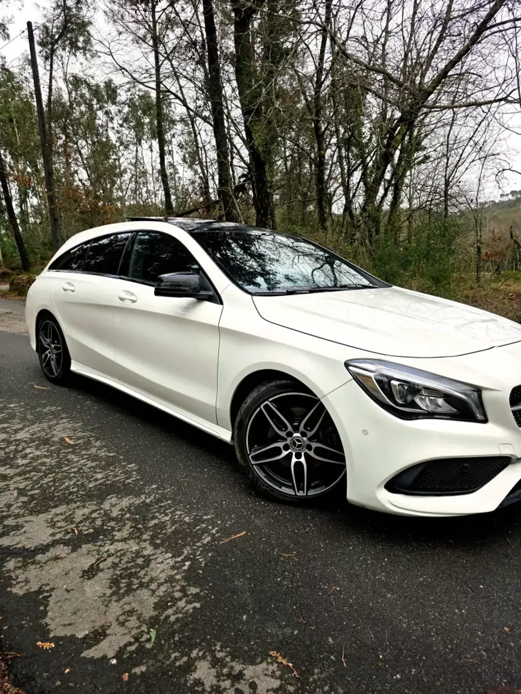 Mercedes-Benz CLA 220 2017 - 19990 EUR, 211000 km - AUTO.MOTO.pt - 211000km - foto 6 de 31