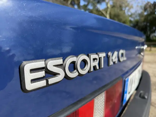 Ford Escort 1.4 CL+ 1988 Gasolina