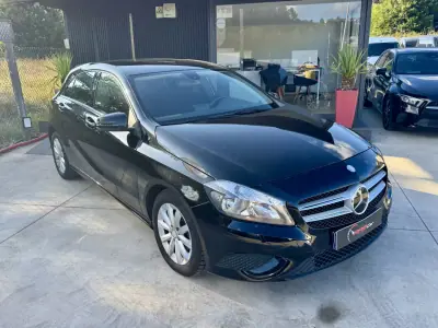 Mercedes-Benz A 180 2013 - 12999 EUR, 140000 km - AUTO.MOTO.pt - 140000km - foto 6 de 16