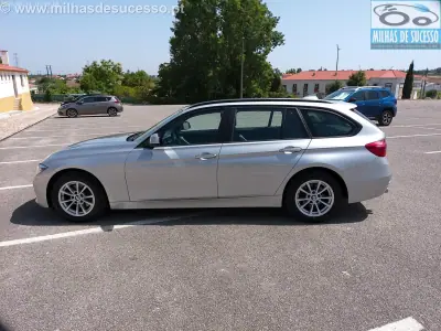 BMW 320 2016 - 16750 EUR, 181000 km - AUTO.MOTO.pt - 181000km - foto 22 de 27