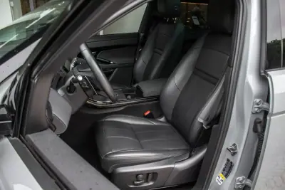 Land Rover Range Rover Evoque 2025 - 48990 EUR, 16300 km - 16300km - foto 24 de 39