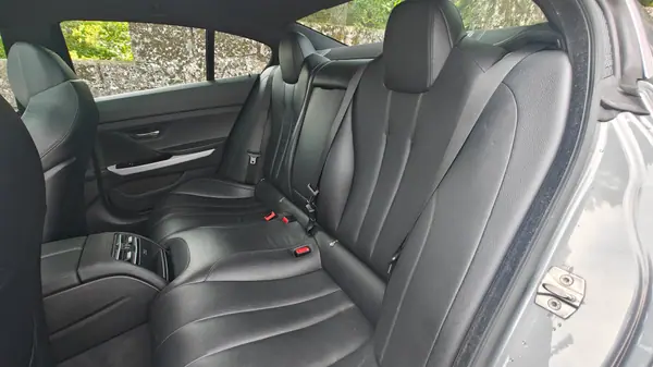BMW 640 Gran Coupé 2014 - 27500 EUR, 278000 km - AUTO.MOTO.pt - 278000km - foto 3 de 12