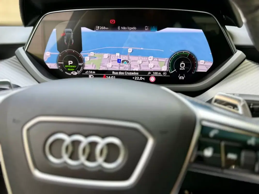 Audi e-tron GT 2022 - 57790 EUR, 82950 km - AUTO.MOTO.pt - 82950km - foto 48 de 55