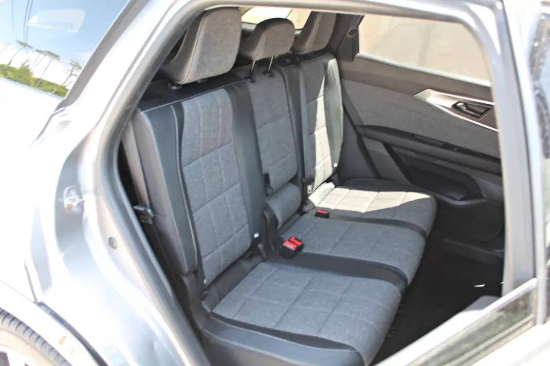 Renault Espace 2024 - 32980 EUR, 56000 km - 56000km - foto 15 de 22