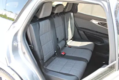 Renault Espace 2024 - 32980 EUR, 56000 km - AUTO.MOTO.pt - 56000km - foto 15 de 22