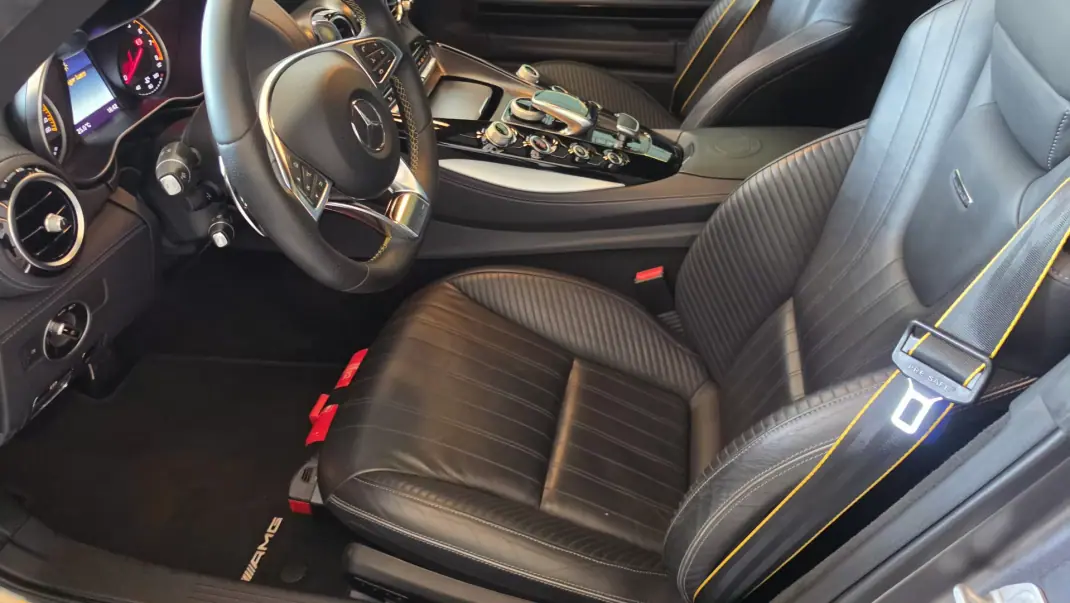 Mercedes-Benz AMG GT 2016 - 119500 EUR, 59841 km - 59841km - foto 39 de 63