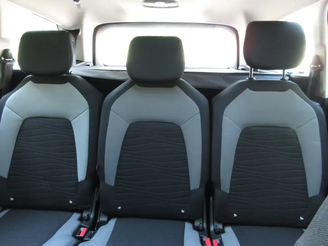 Citroën C4 Grand Picasso 2014 - 11490 EUR, 185000 km - AUTO.MOTO.pt - 185000km - foto 51 de 60