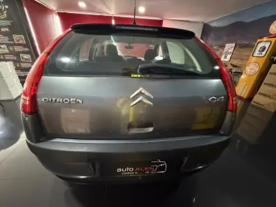 Citroën C4 2012 - 4000 EUR, 314828 km - AUTO.MOTO.pt - 314828km - foto 5 de 18