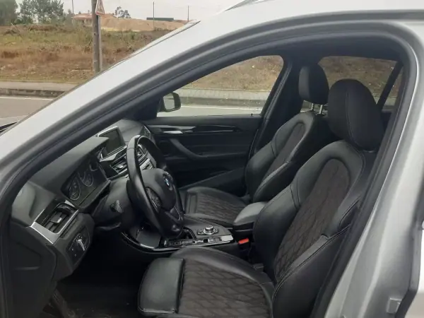 BMW X1 2016 - 18900 EUR, 205000 km - AUTO.MOTO.pt - 205000km - foto 12 de 13