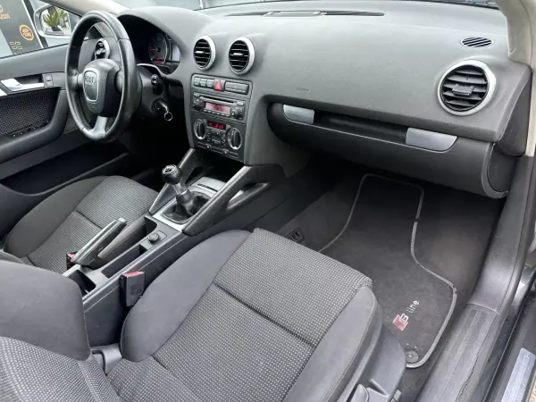 Audi A3 Sportback 2007 - 5900 EUR, 350000 km - AUTO.MOTO.pt - 350000km - foto 42 de 49