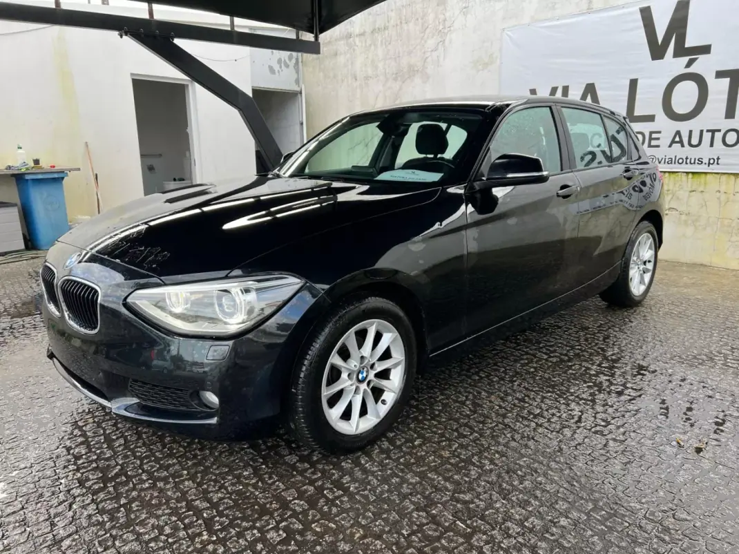 BMW 118 2015 - 13500 EUR, 175200 km - AUTO.MOTO.pt - 175200km - foto 1 de 12