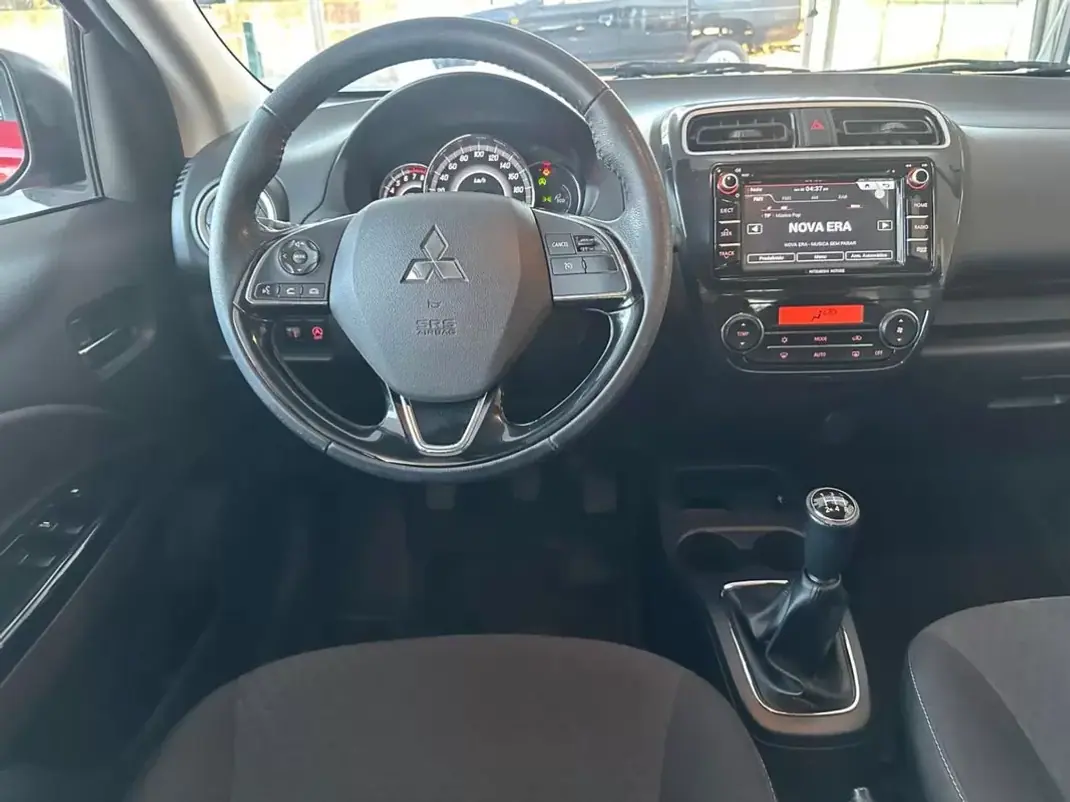 Mitsubishi Space Star 2019 - 12990 EUR, 9440 km - 9440km - foto 20 de 23