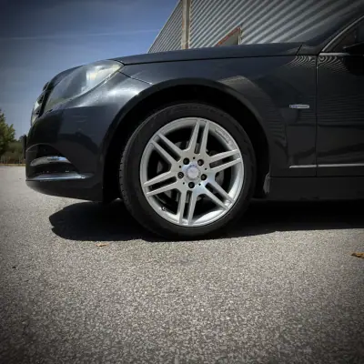 Mercedes-Benz C 180 2011 - 8900 EUR, 350000 km - AUTO.MOTO.pt - 350000km - foto 18 de 28