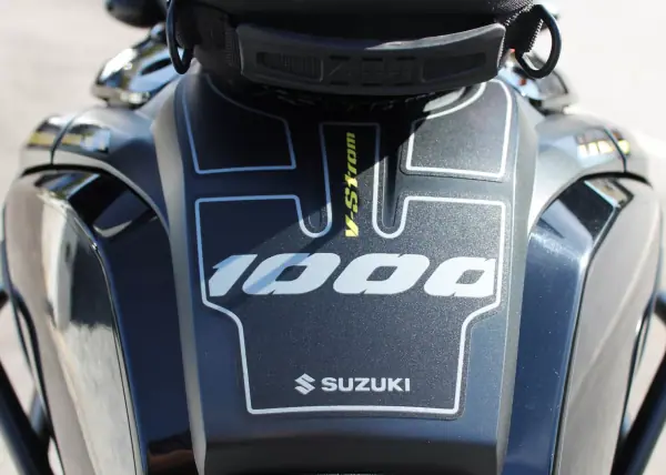Suzuki DL 2019 - 10750 EUR, 17000 km - AUTO.MOTO.pt - 17000km - foto 27 de 28