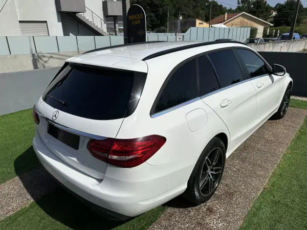 Mercedes-Benz C 180 2015 - 12900 EUR, 280000 km - AUTO.MOTO.pt - 280000km - foto 12 de 69