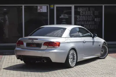 BMW 320 2009 - 15900 EUR, 260000 km - AUTO.MOTO.pt - 260000km - foto 27 de 31