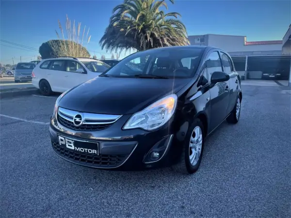 Opel Corsa 2013 - 9750 EUR, 171082 km - AUTO.MOTO.pt - 171082km - foto 3 de 12