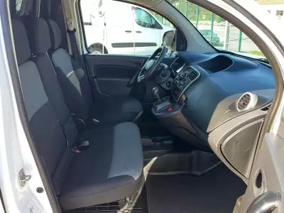 Renault Kangoo 1.5 dCi Longa IVA Dedutível 2021 - 13900 EUR, 151000 km - AUTO.MOTO.pt - 151000km - foto 17 de 27