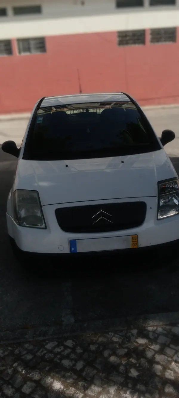 Citroën C2 2005 - 2650 EUR, 310000 km - AUTO.MOTO.pt - 310000km - foto 7 de 10
