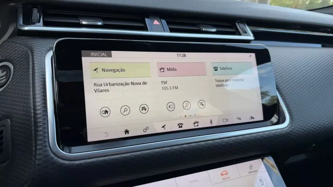 Land Rover Range Rover Velar 2019 - 37500 EUR, 96232 km - AUTO.MOTO.pt - 96232km - foto 25 de 31