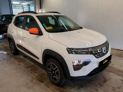 Dacia Spring 2022 - 12550 EUR, 50926 km - foto 2 de 12