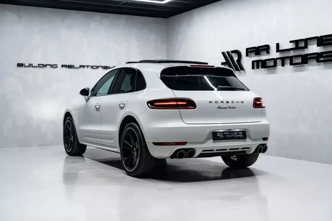 Porsche Macan 2016 - 47950 EUR, 132000 km - 132000km - foto 9 de 53