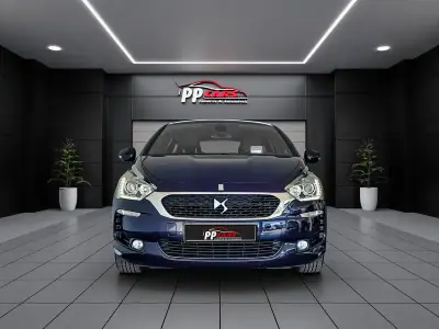 DS DS5 2015 - 14950 EUR, 117000 km - AUTO.MOTO.pt - 117000km - foto 44 de 47