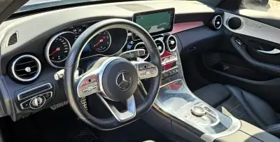 Mercedes-Benz C 300 2020 - 41500 EUR, 94000 km - AUTO.MOTO.pt - 94000km - foto 33 de 46