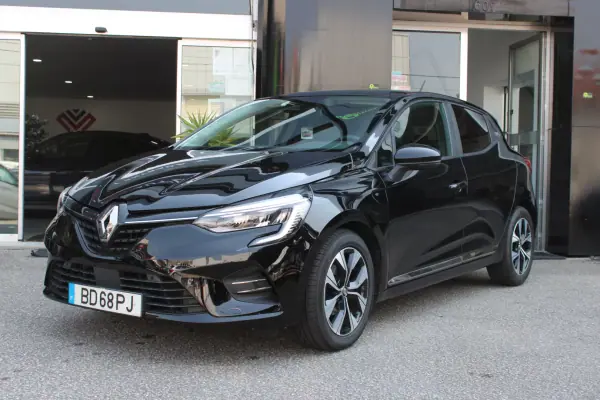 Renault Clio 2023 - 15900 EUR, 41700 km - AUTO.MOTO.pt - 41700km - foto 3 de 21