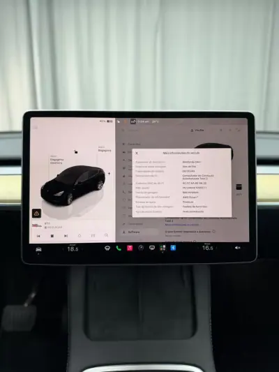 Tesla Model Y 2022 - 32000 EUR, 143000 km - AUTO.MOTO.pt - 143000km - foto 17 de 25