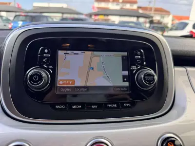 Fiat 500X 2016 - 10990 EUR, 159900 km - AUTO.MOTO.pt - 159900km - foto 16 de 18