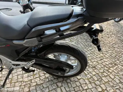 Honda NC750X 2017 - 5650 EUR, 38261 km - AUTO.MOTO.pt - 38261km - foto 11 de 14