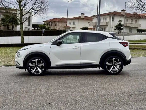 Nissan Juke 2020 - 18990 EUR, 56000 km - AUTO.MOTO.pt - 56000km - foto 3 de 30