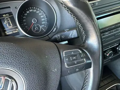 Volkswagen Golf 2009 - 10900 EUR, 161468 km - AUTO.MOTO.pt - 161468km - foto 17 de 25