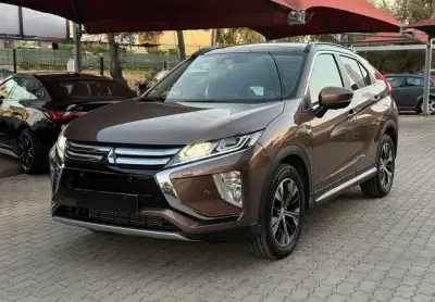 Mitsubishi Eclipse Cross 2019 - 21750 EUR, 89000 km - AUTO.MOTO.pt - 89000km - foto 2 de 24