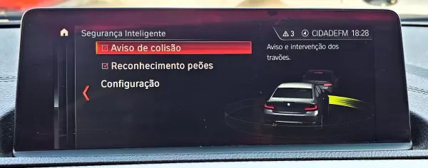 BMW 218 2018 - 26500 EUR, 115000 km - AUTO.MOTO.pt - 115000km - foto 18 de 36