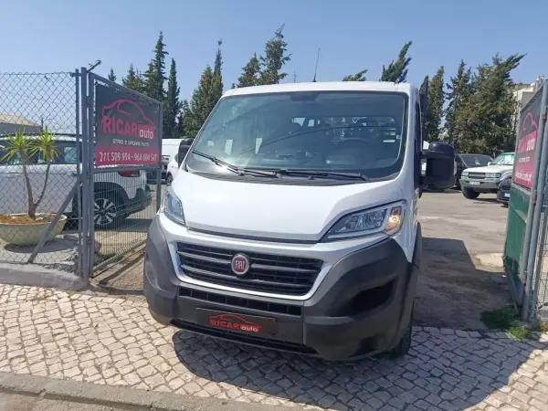 Fiat Doblo 2016 - 20000 EUR, 183000 km - AUTO.MOTO.pt - 183000km - foto 11 de 43