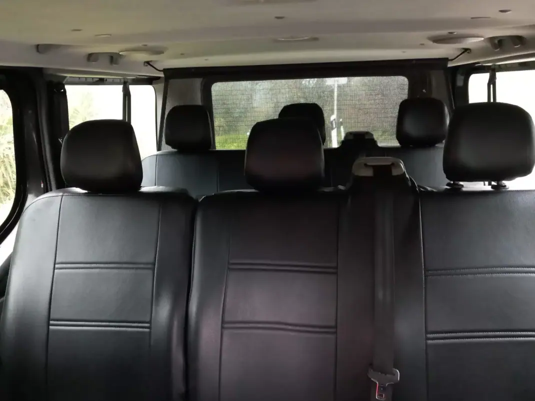 Renault Trafic 2014 - 14000 EUR, 329000 km - AUTO.MOTO.pt - 329000km - foto 17 de 25