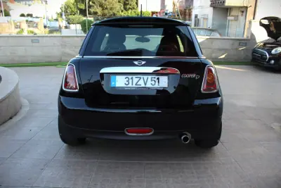 MINI Cooper 2010 - 8350 EUR, 246500 km - 246500km - foto 6 de 22