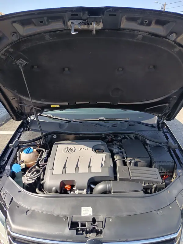 Volkswagen Passat Variant 1.6 TDI BlueMotion Comfortline 2011 Diesel