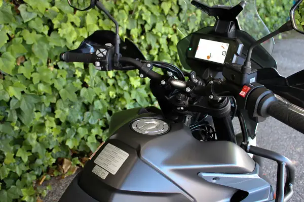 KTM Adventure 890 2022 - 9250 EUR, 29500 km - AUTO.MOTO.pt - 29500km - foto 7 de 7