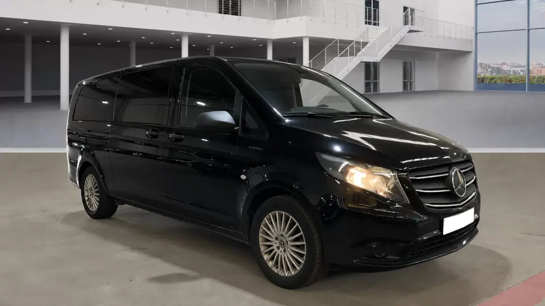 Mercedes-Benz eVito Tourer 2023 - 44999 EUR, 250000 km - 250000km - foto 3 de 10