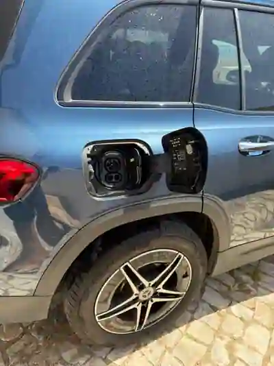 Mercedes-Benz EQB 2022 - 34000 EUR, 130000 km - AUTO.MOTO.pt - 130000km - foto 15 de 15